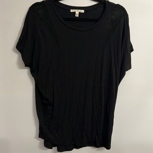 Black tee